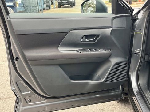 New 2026 Nissan Kicks S image 21