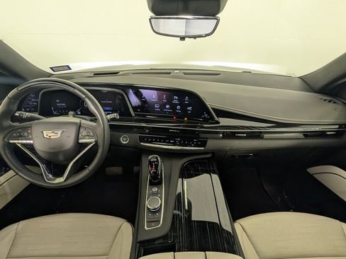 Certified 2023 Cadillac Escalade ESV Sport w/ LPO, ONYX Package image 8