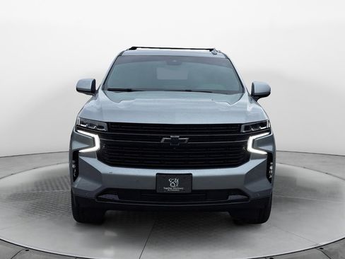 Used 2023 Chevrolet Suburban RST w/ Luxury Package AWD/4WD image 2