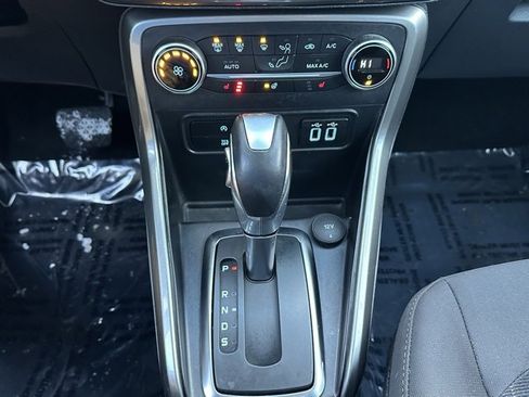 Used 2018 Ford EcoSport SE w/ SE Cold Weather Package image 35