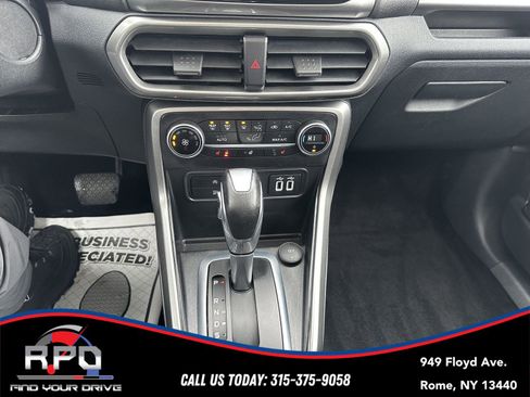 Used 2018 Ford EcoSport SE w/ SE Convenience Package image 24