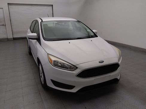 Used 2018 Ford Focus SE FWD image 14