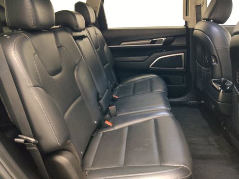 Used 2020 Kia Telluride S w/ S 8 Passenger Seating Package FWD image 19