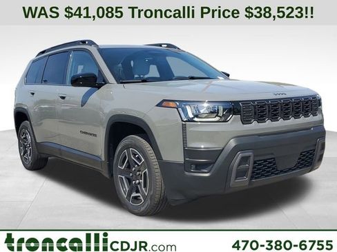 New 2026 Jeep Cherokee Laredo AWD/4WD image 1
