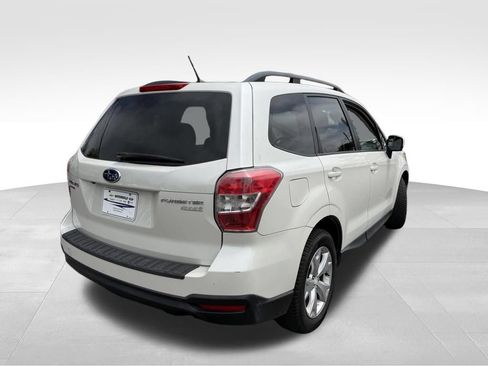 Used 2014 Subaru Forester 2.5i Premium AWD/4WD image 3