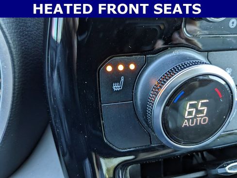 Used 2021 Toyota Highlander XLE image 5