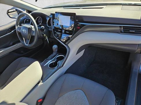 Used 2023 Toyota Camry LE image 19