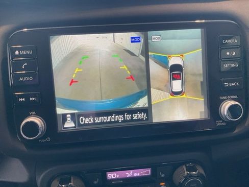 Used 2023 Nissan Kicks SR w/ SR Premium Package image 17