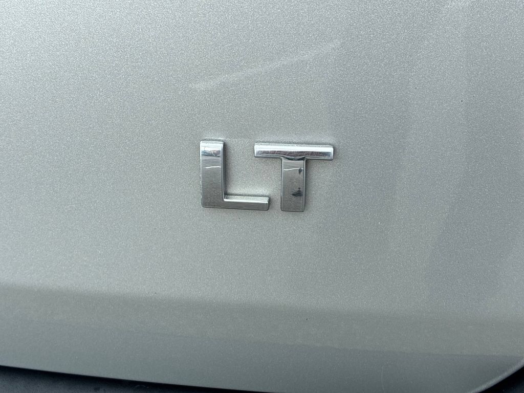 Used 2020 Chevrolet Traverse LT w/ LT Premium Package AWD/4WD image 56