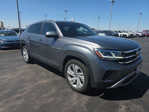 Used 2020 Volkswagen Atlas Cross Sport SEL AWD/4WD image 4