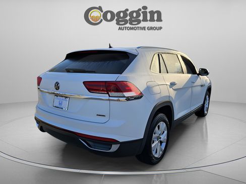 Used 2021 Volkswagen Atlas Cross Sport S image 4