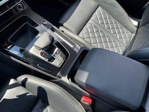 Used 2023 Audi SQ5 Premium Plus w/ Premium Plus Package image 15