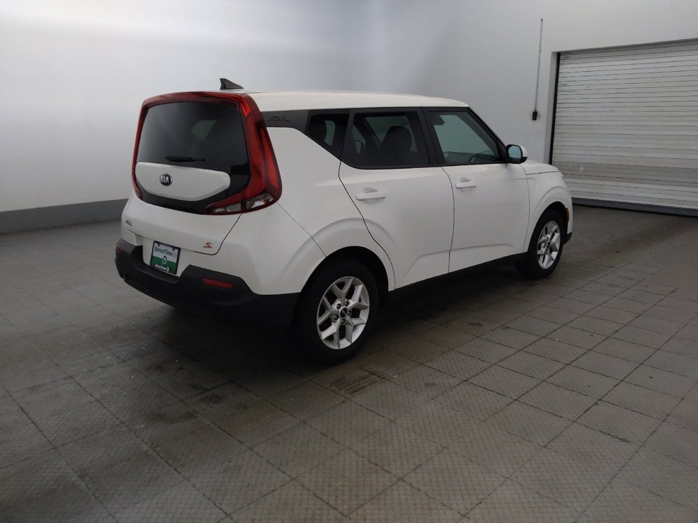 Used 2020 Kia Soul S FWD image 10