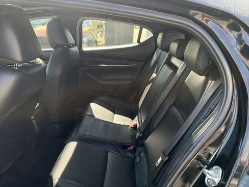 Certified 2022 MAZDA MAZDA3 s FWD image 22