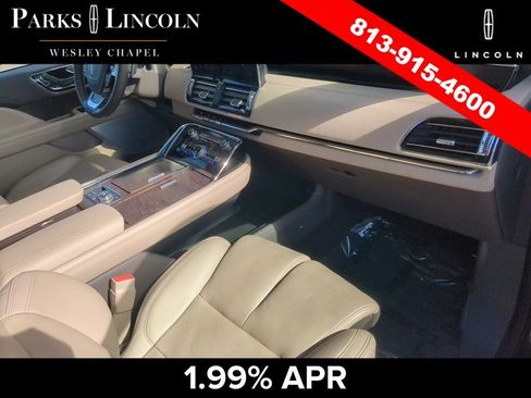 Certified 2022 Lincoln Navigator L Reserve RWD image 10