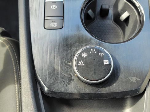 Used 2024 Nissan Rogue SV AWD/4WD image 30