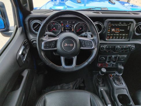 Used 2021 Jeep Wrangler Unlimited Rubicon w/ Trailer Tow Package AWD/4WD image 16
