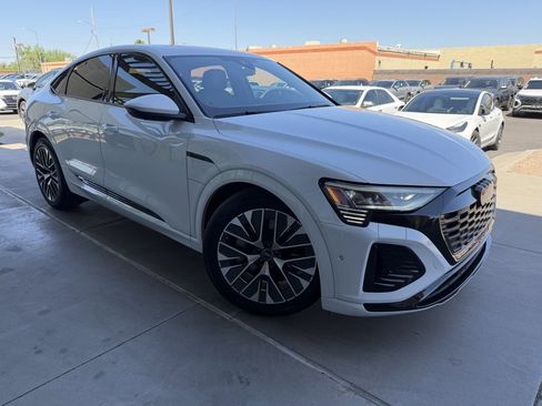 Used 2024 Audi Q8 e-tron Prestige w/ Prestige Package AWD/4WD image 6