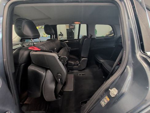 Used 2016 Mercedes-Benz GL 450 4MATIC image 13