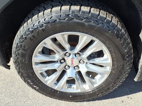 Used 2021 GMC Sierra 1500 Denali AWD/4WD image 9