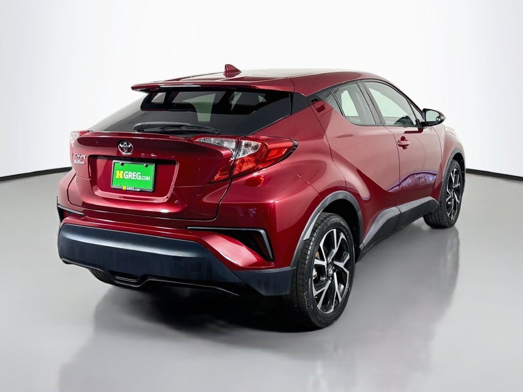 Used 2018 Toyota C-HR XLE FWD image 10