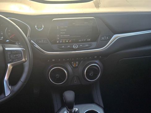 Used 2021 Chevrolet Blazer LT image 16