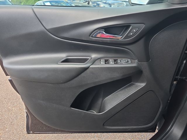 Used 2020 Chevrolet Equinox LT FWD image 17