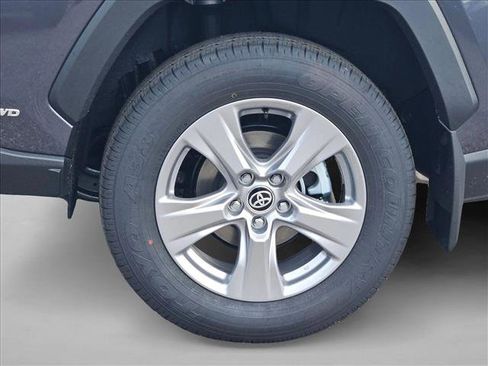 New 2025 Toyota RAV4 XLE image 9