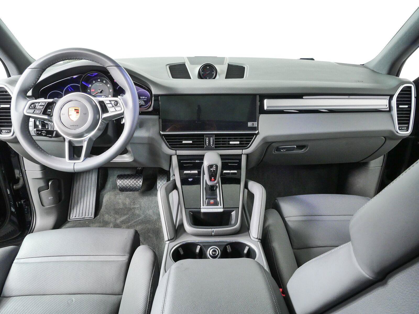 Certified 2023 Porsche Cayenne Platinum Edition AWD/4WD image 20