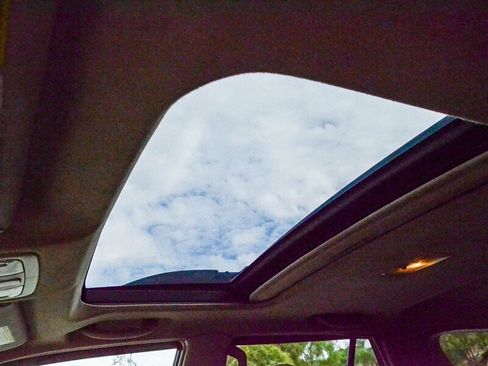 Used 2004 Toyota 4Runner SR5 image 28