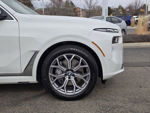 New 2026 BMW X7 xDrive40i image 9