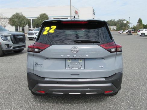 Used 2022 Nissan Rogue SL w/ SL Premium Package image 5