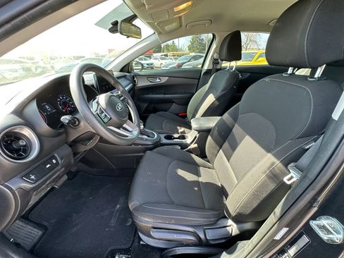 Used 2021 Kia Forte Sedan image 9