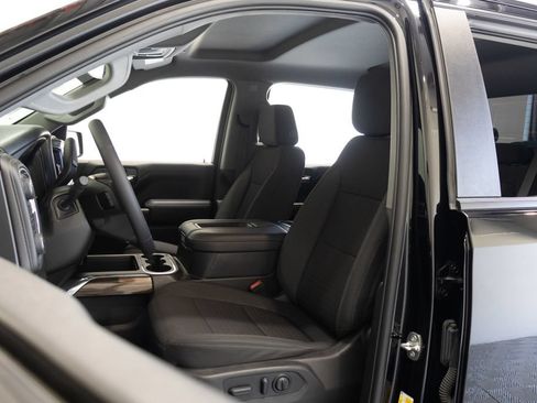 Used 2022 Chevrolet Silverado 1500 LT Trail Boss w/ Safety Package AWD/4WD image 18