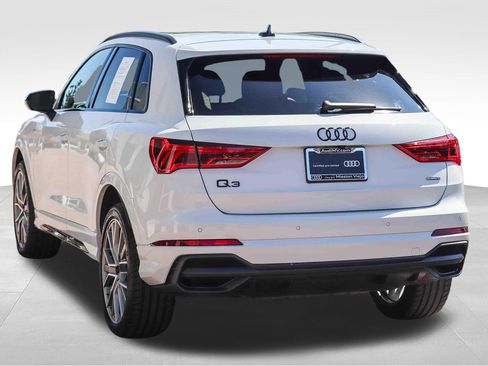 Certified 2025 Audi Q3 2.0T Premium Plus w/ Premium Plus Package AWD/4WD image 5
