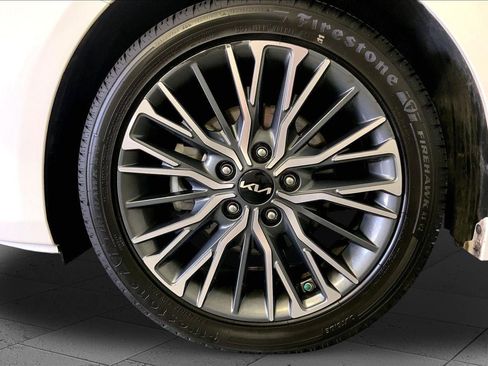Certified 2024 Kia Forte GT-Line w/ GT-Line Premium Package FWD image 9