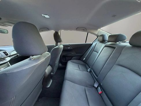 Used 2015 Honda Accord LX image 25