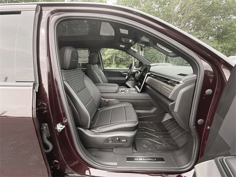 New 2025 GMC Sierra EV Denali image 29