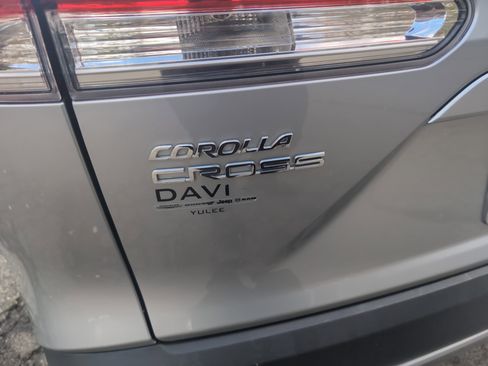 Certified 2023 Toyota Corolla Cross L image 28