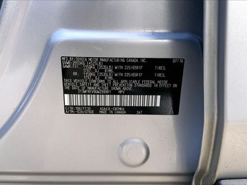Used 2016 Toyota RAV4 XLE FWD image 36