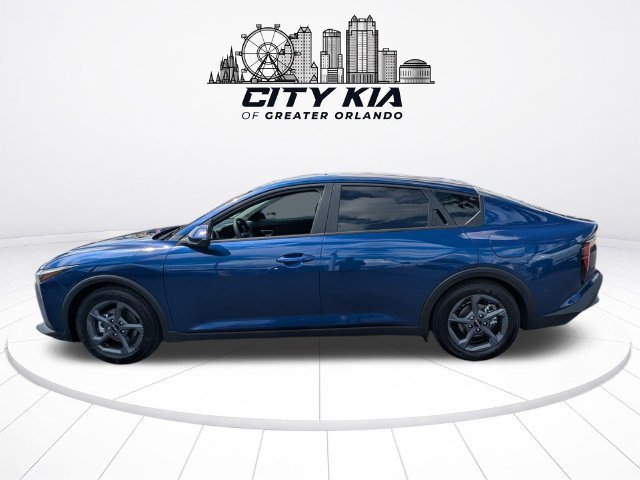 New 2026 Kia K4 FWD image 3
