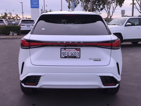 Used 2023 Lexus RX 500h F Sport image 7