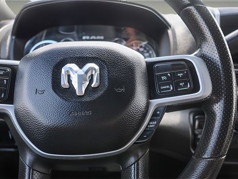 Used 2022 RAM 2500 Big Horn image 13