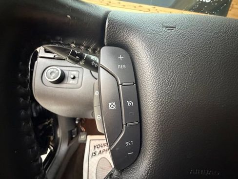 Used 2014 Chevrolet Impala LT w/ LT Sunroof Package FWD image 22
