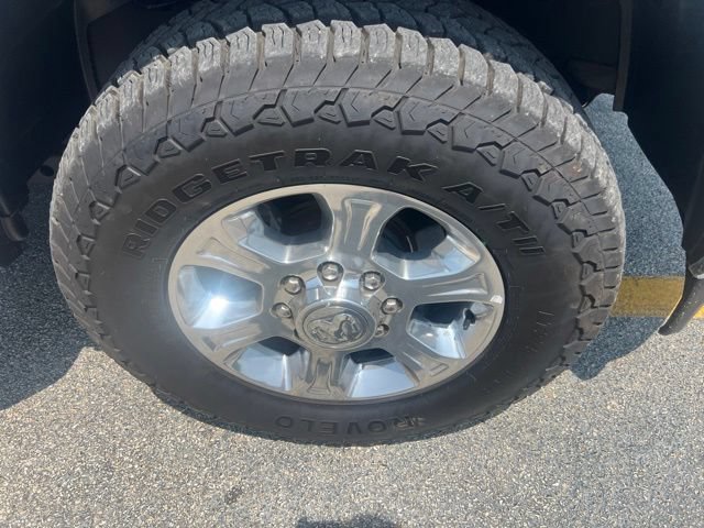 Used 2024 RAM 2500 Big Horn AWD/4WD image 3