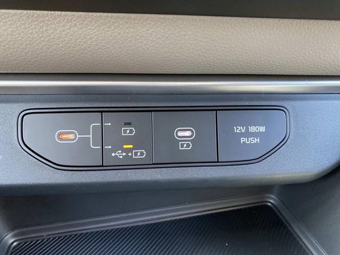 New 2026 Kia Carnival image 12