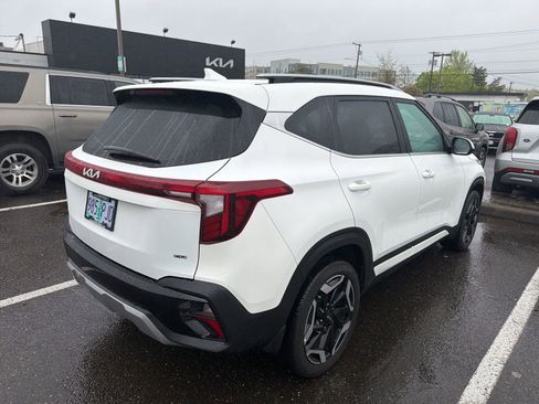 Certified 2024 Kia Seltos SX image 4