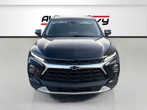 Used 2023 Chevrolet Blazer LT w/ Midnight/Sport Edition FWD image 2