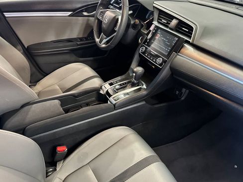 Used 2018 Honda Civic EX image 18