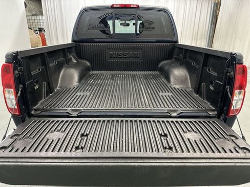 Used 2018 Nissan Frontier SV AWD/4WD image 22